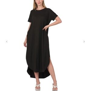 NWOT Zenana Long Maxi with Side Slits and Pockets - Black